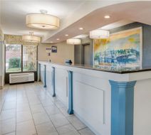 Best Western Flagship Inn Lobby