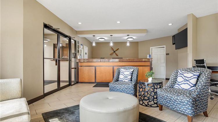 Best Western Airport Inn Lobby
