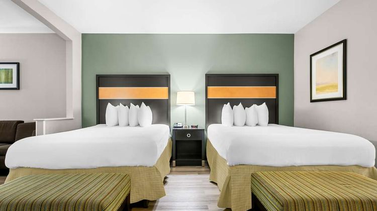 Best Western Executive Suites Room