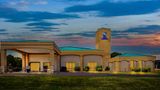 <b>Best Western Executive Suites Exterior</b>. Images powered by <a href="https://iceportal.shijigroup.com/" title="IcePortal" target="_blank">IcePortal</a>.