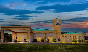 Best Western Executive Suites