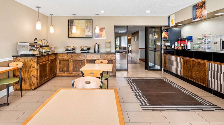 <b>Best Western Gateway Inn Restaurant</b>. Images powered by <a href="https://iceportal.shijigroup.com/" title="IcePortal" target="_blank">IcePortal</a>.