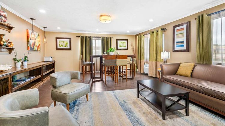 Best Western Gateway Inn Lobby