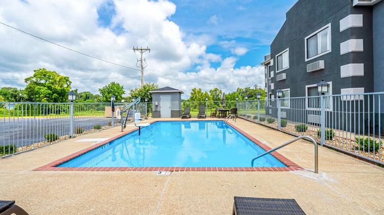 Best Western Gateway Inn Pool