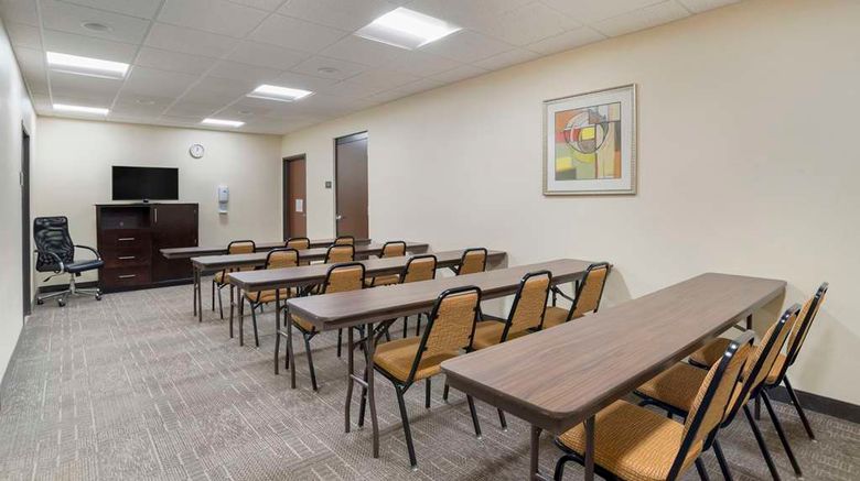 <b>Best Western Plus Flowood Inn & Suites Meeting</b>. Images powered by <a href="https://iceportal.shijigroup.com/" title="IcePortal" target="_blank">IcePortal</a>.