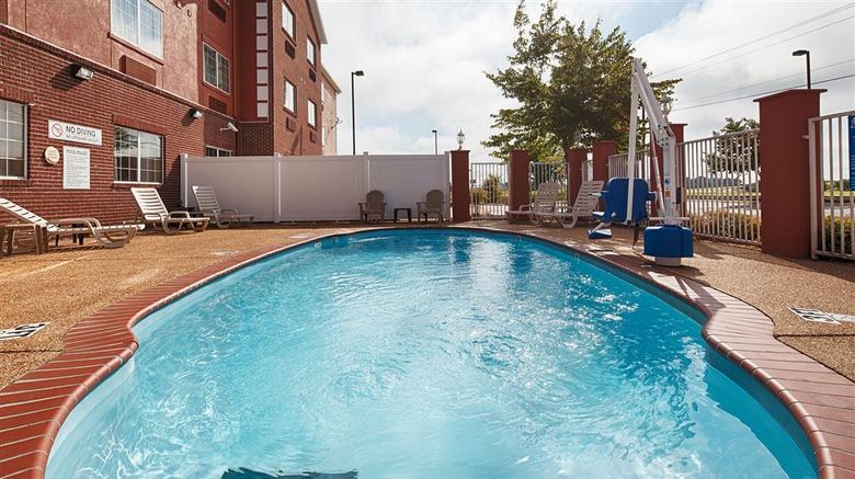 <b>Best Western Plus Olive Branch Htl Stes Pool</b>. Images powered by <a href="https://iceportal.shijigroup.com/" title="IcePortal" target="_blank">IcePortal</a>.