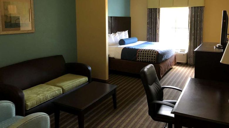 <b>Best Western Plus Goodman Inn & Suites Room</b>. Images powered by <a href="https://iceportal.shijigroup.com/" title="IcePortal" target="_blank">IcePortal</a>.