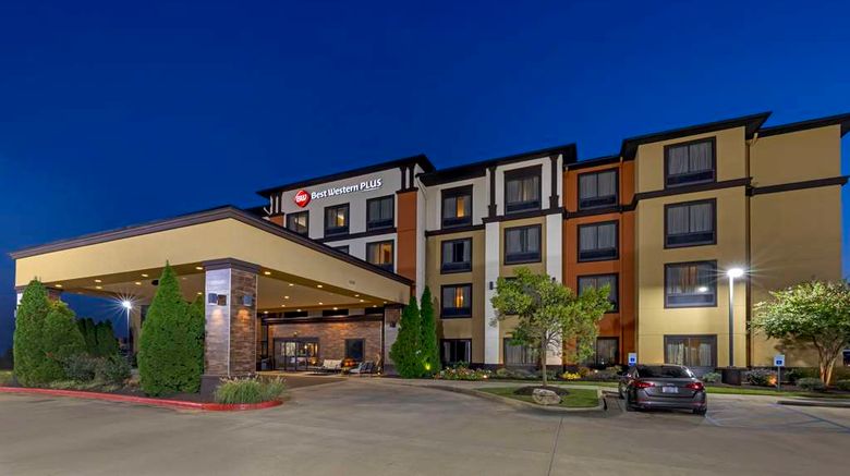 <b>Best Western Plus Tupelo Inn & Suites Exterior</b>. Images powered by <a href="https://iceportal.shijigroup.com/" title="IcePortal" target="_blank">IcePortal</a>.
