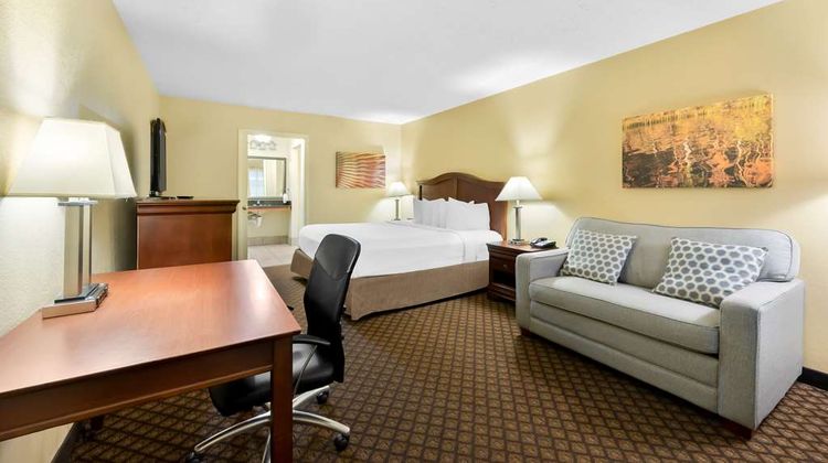 Best Western Plus Coach House Room