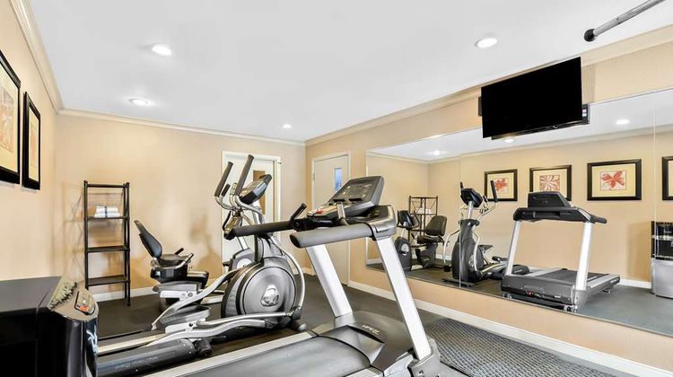 Best Western Plus Coach House Health