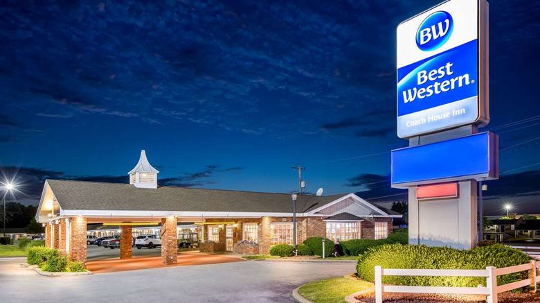 <b>Best Western Plus Coach House Exterior</b>. Images powered by <a href="https://iceportal.shijigroup.com/" title="IcePortal" target="_blank">IcePortal</a>.