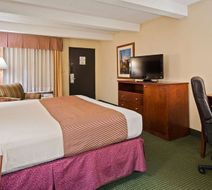 Best Western Montis Inn Room