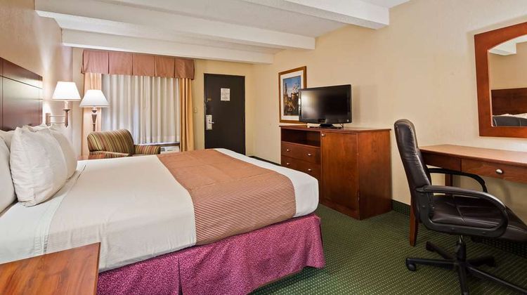 Best Western Montis Inn Room