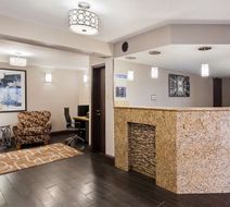 Best Western Coachlight Lobby