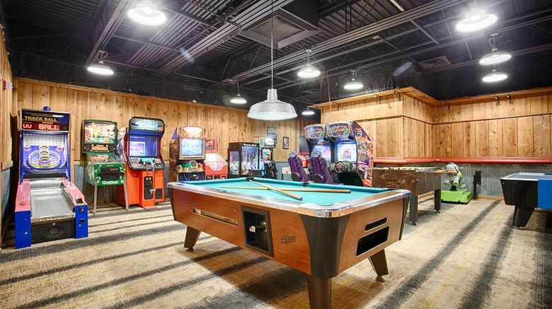<b>Best Western Branson Inn & Conference Recreation</b>. Images powered by <a href="https://iceportal.shijigroup.com/" title="IcePortal" target="_blank">IcePortal</a>.