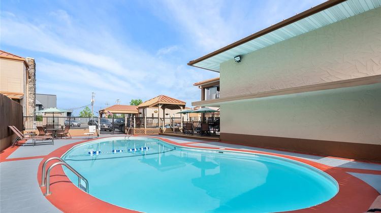 Best Western Center Pointe Inn Pool