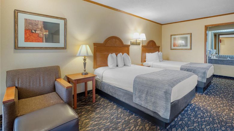 <b>SureStay by Best Western Country Inn N Room</b>. Images powered by <a href="https://iceportal.shijigroup.com/" title="IcePortal" target="_blank">IcePortal</a>.