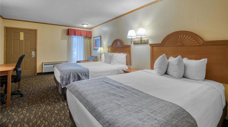 <b>SureStay by Best Western Country Inn N Room</b>. Images powered by <a href="https://iceportal.shijigroup.com/" title="IcePortal" target="_blank">IcePortal</a>.