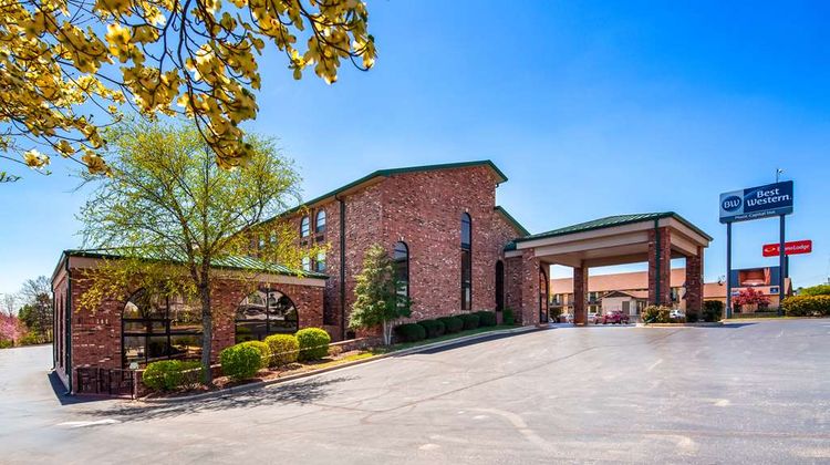 Best Western Music Capital Inn Exterior