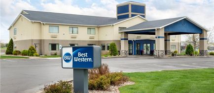 Best Western Brookfield Exterior