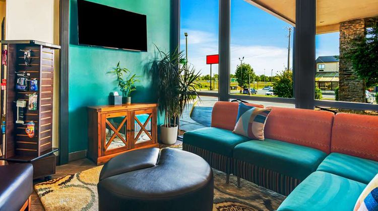Best Western The Oasis at Joplin Lobby