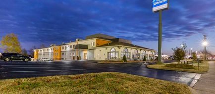 Best Western St. Louis Inn Exterior