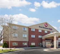 Best Western Plus Capital Inn Exterior