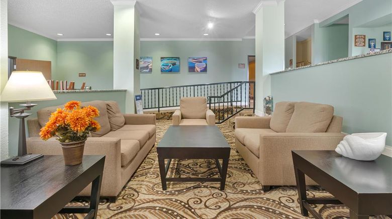 <b>Best Western Teal Lake Inn Lobby</b>. Images powered by <a href="https://iceportal.shijigroup.com/" title="IcePortal" target="_blank">IcePortal</a>.