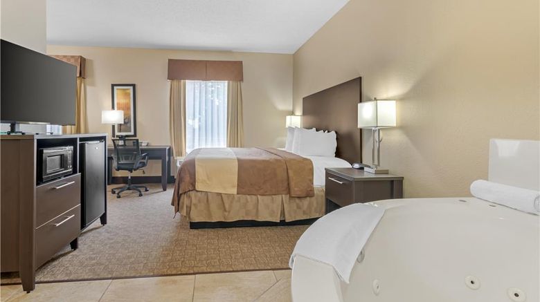 <b>Best Western Teal Lake Inn Room</b>. Images powered by <a href="https://iceportal.shijigroup.com/" title="IcePortal" target="_blank">IcePortal</a>.
