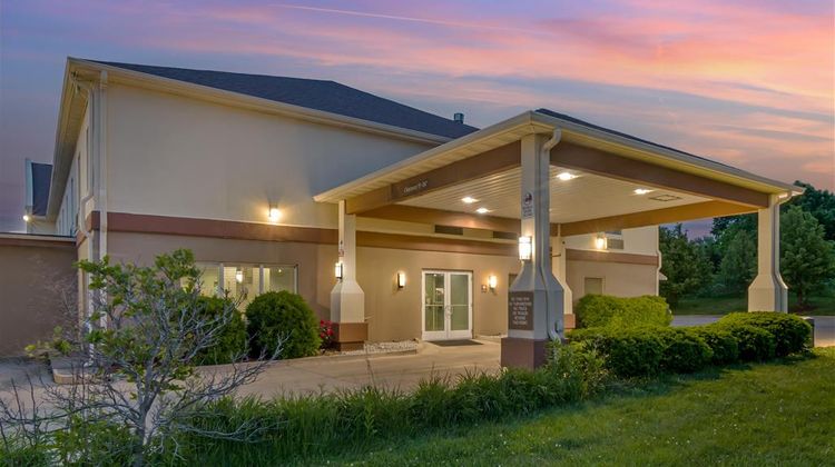 Best Western Teal Lake Inn Exterior