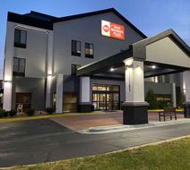 Best Western Plus KC Airport-KCI East Exterior