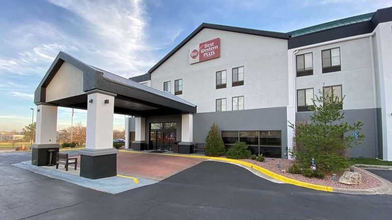 <b>Best Western Plus KC Airport-KCI East Exterior</b>. Images powered by <a href="https://iceportal.shijigroup.com/" title="IcePortal" target="_blank">IcePortal</a>.