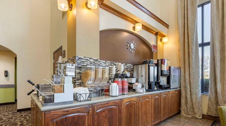 <b>Best Western Plus Sikeston Restaurant</b>. Images powered by <a href="https://iceportal.shijigroup.com/" title="IcePortal" target="_blank">IcePortal</a>.