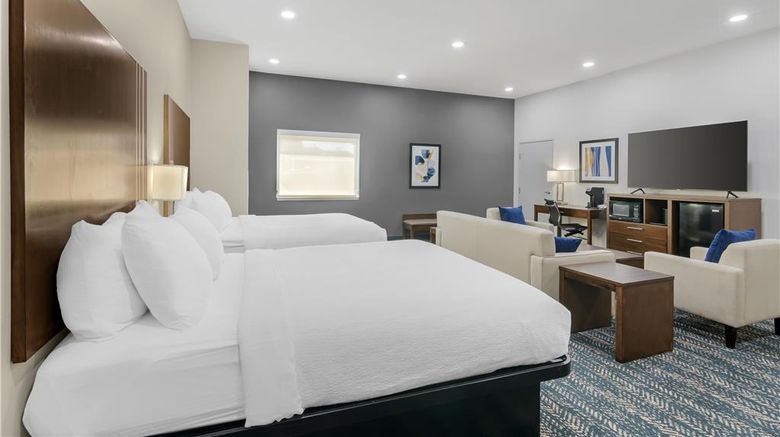 <b>Best Western Plus Washington Hotel Room</b>. Images powered by <a href="https://iceportal.shijigroup.com/" title="IcePortal" target="_blank">IcePortal</a>.