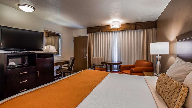 Best Western Paradise Inn Room