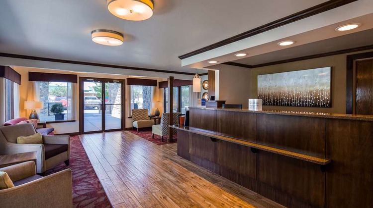 Best Western Paradise Inn Lobby
