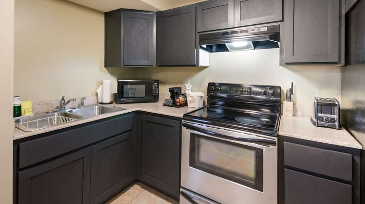 Best Western Weston Inn Suite