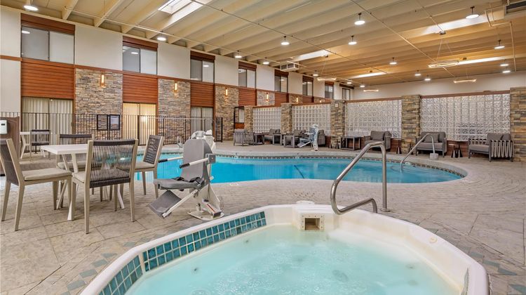 Best Western Plus GranTree Inn Pool