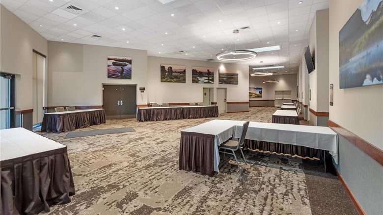 <b>Best Western Plus GranTree Inn Ballroom</b>. Images powered by <a href="https://iceportal.shijigroup.com/" title="IcePortal" target="_blank">IcePortal</a>.