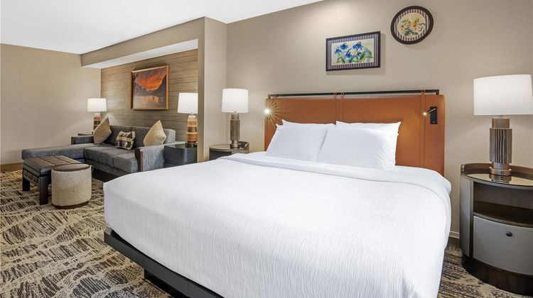 Best Western Plus GranTree Inn Room