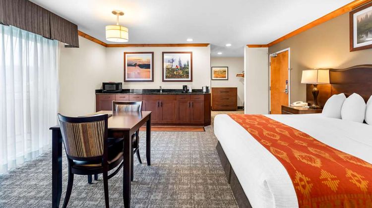Best Western Rocky Mountain Lodge Suite