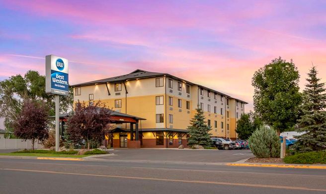 Best Western Golden Prairie Inn & Suites Exterior
