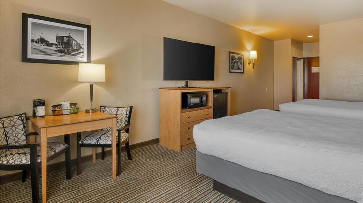 Best Western Shelby Inn & Suites Room