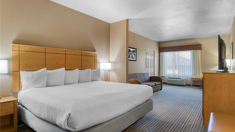 Best Western Shelby Inn & Suites Room