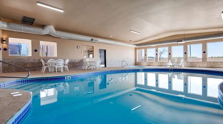 <b>Best Western West Hills Inn Pool</b>. Images powered by <a href="https://iceportal.shijigroup.com/" title="IcePortal" target="_blank">IcePortal</a>.