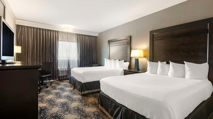 Best Western Plus Midwest Inn Room
