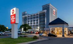 Best Western Plus Midwest Inn