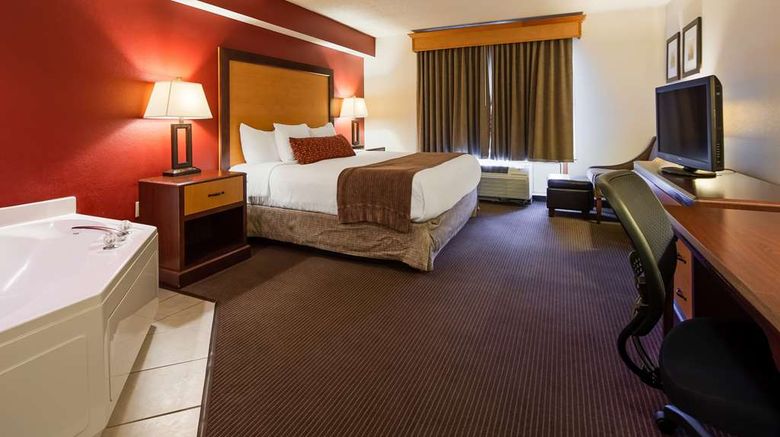 <b>Best Western Plus Sidney Lodge Room</b>. Images powered by <a href="https://iceportal.shijigroup.com/" title="IcePortal" target="_blank">IcePortal</a>.