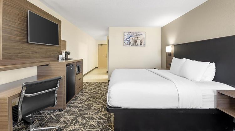 Best Western Plus York Hotel & Conf Ctr Suite