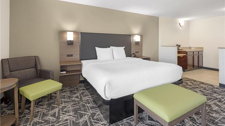 <b>Best Western Plus York Hotel & Conf Ctr Suite</b>. Images powered by <a href="https://iceportal.shijigroup.com/" title="IcePortal" target="_blank">IcePortal</a>.